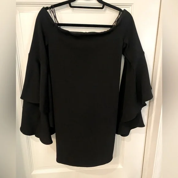 Backstage off shoulder dress - Picture 2 of 4